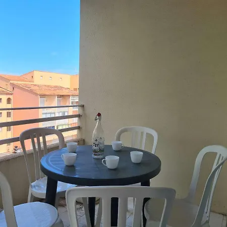 Spacieux Studio-cabine Avec Mezzanine, Terrasse Et Piscine Commune - Cap D'agde - Fr-1-249-395 Apartman Agde
